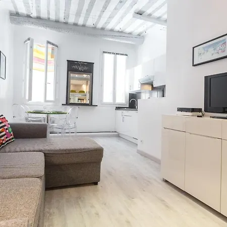 Adorable Vieux *