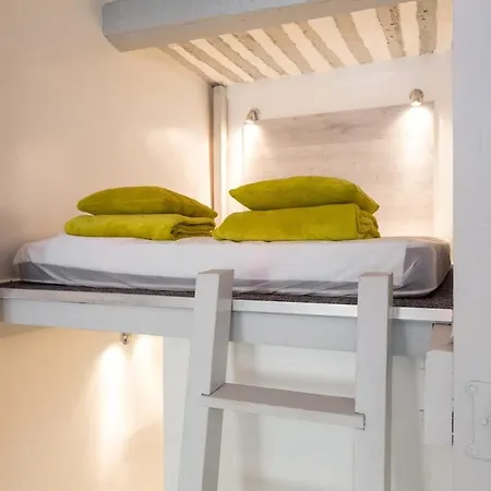Adorable Vieux * Nicea